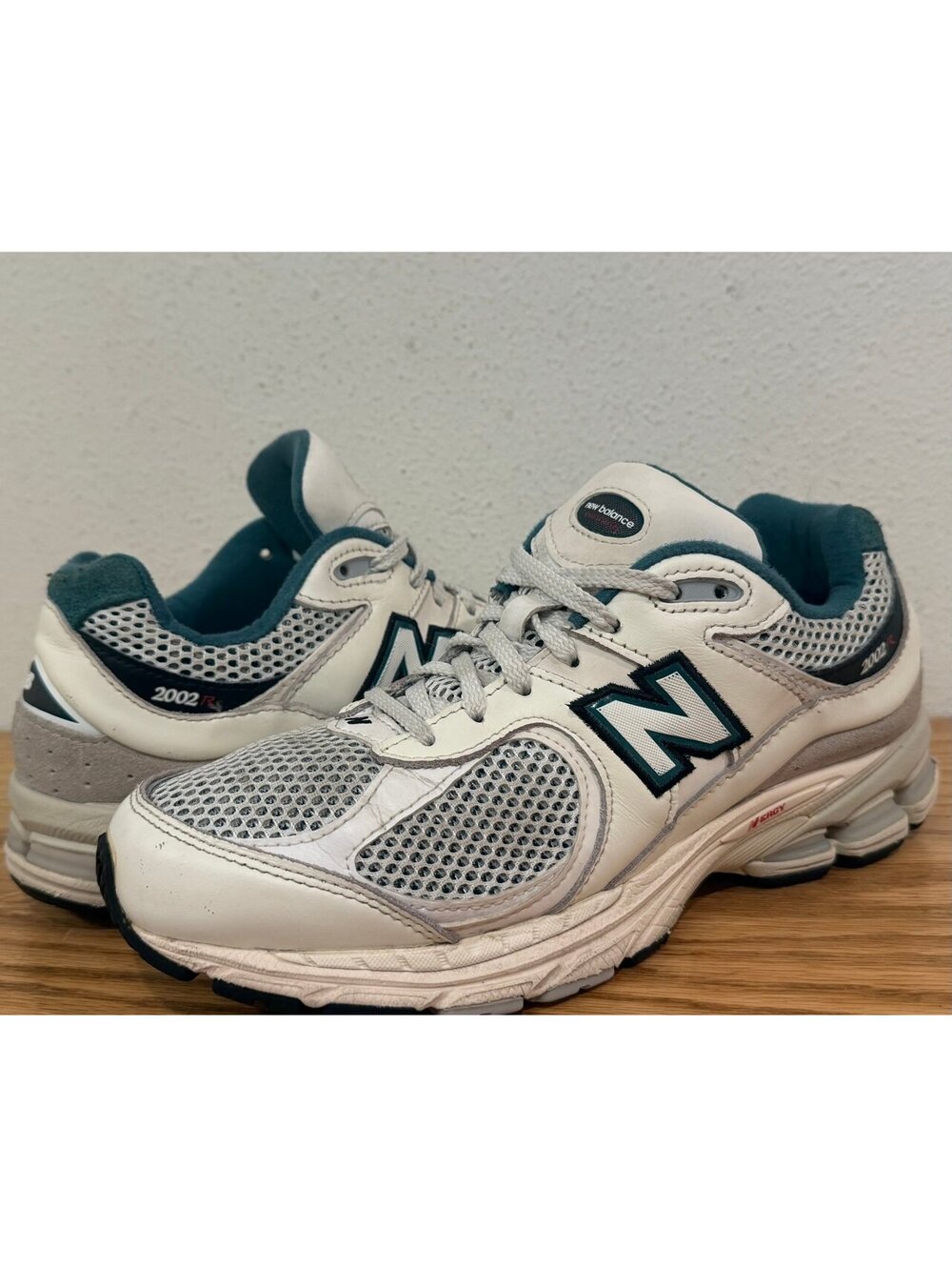 New Balance 2002R Vintage Teal M2002RVD size 8